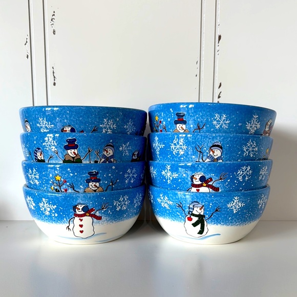 St. Nicholas Square Button up collection set of 4 serving bowls - Picture 1 of 7